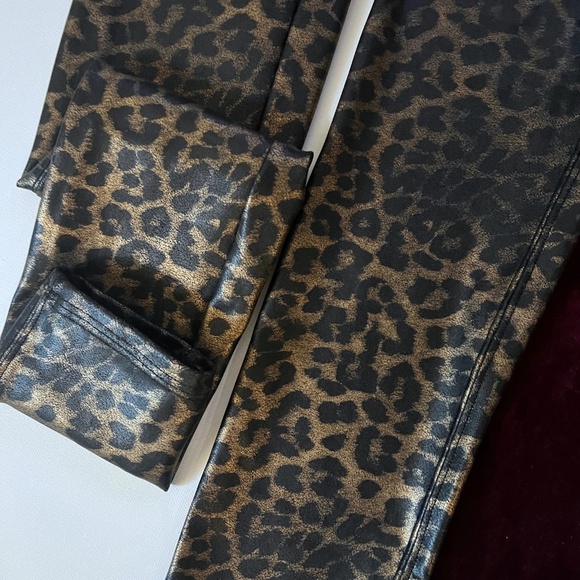 Spanx Leggings Lot of 3 S/P – Leopard, Velvet Merlot & Croc Faux Leather EUC - Picture 6 of 6